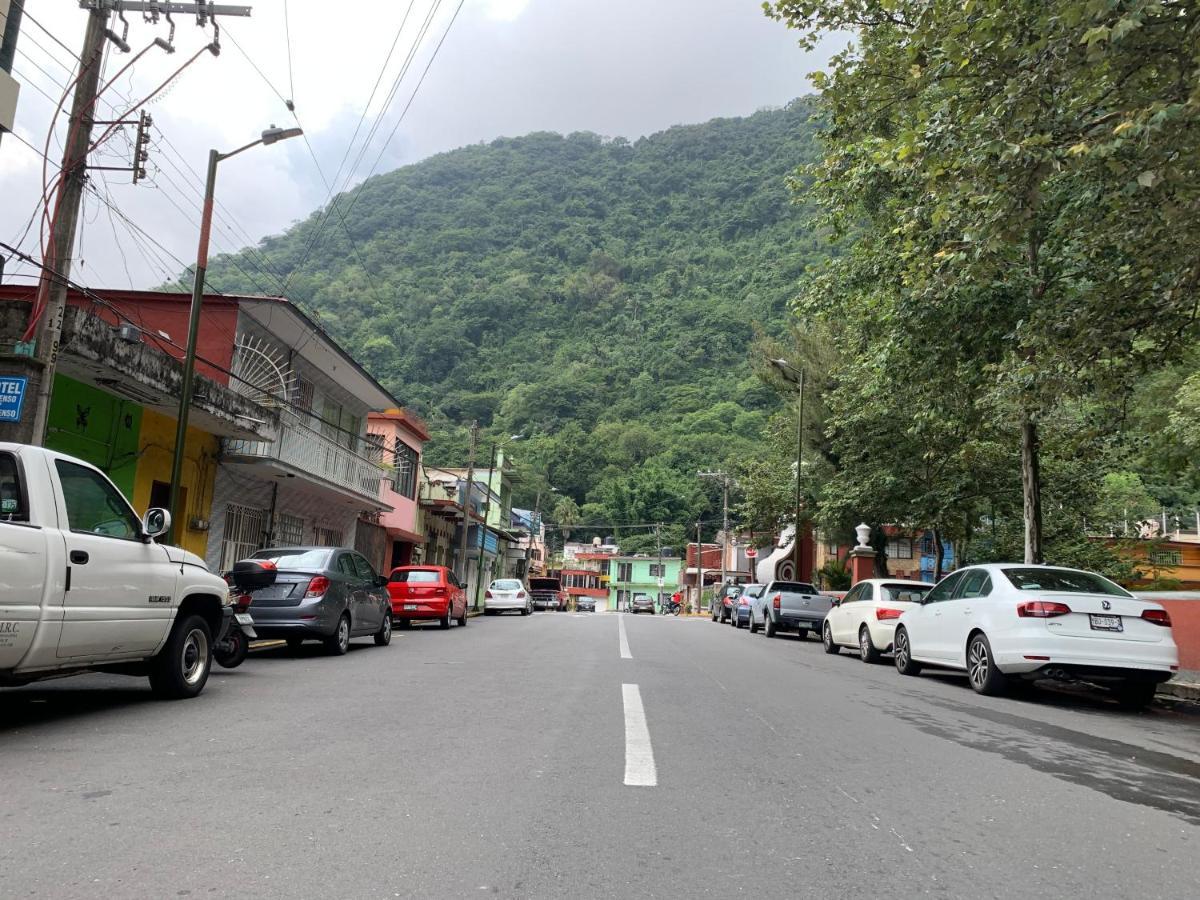 Hotel Alameda Orizaba  Ngoại thất bức ảnh